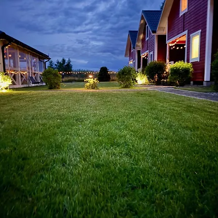 Pirat Letniskowe بيت خشبي