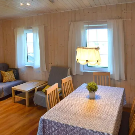 Pirat Letniskowe بيت خشبي بابولين