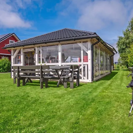 Pirat Letniskowe Lodge Bobolin